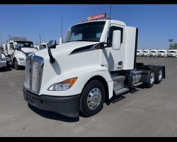 2023 Kenworth T680 Trucks for sale