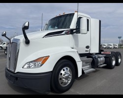 2023 Kenworth T680 Trucks for sale